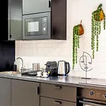Keyz - Central 2 Bedrooms Near The Picasso Museum